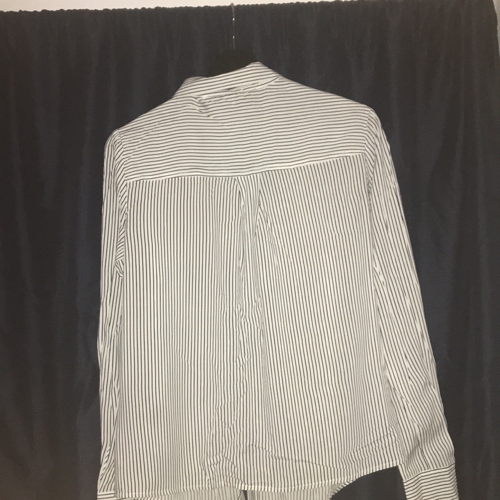 Shirt - Picture 4 of 4